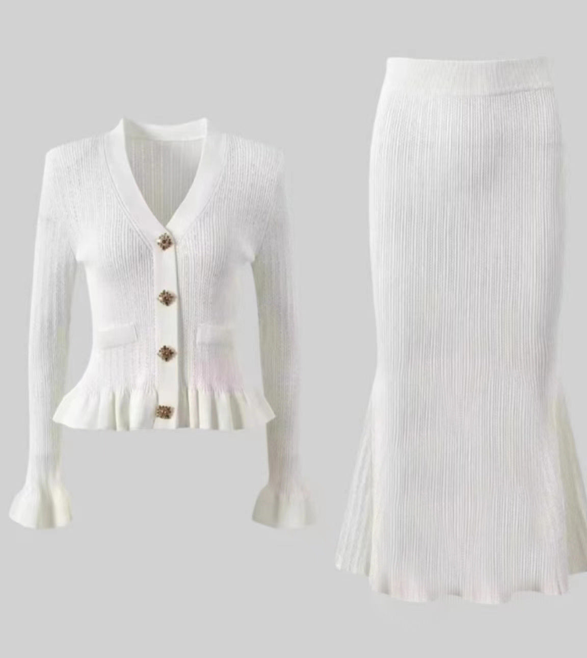 Buttoned knit skirt set