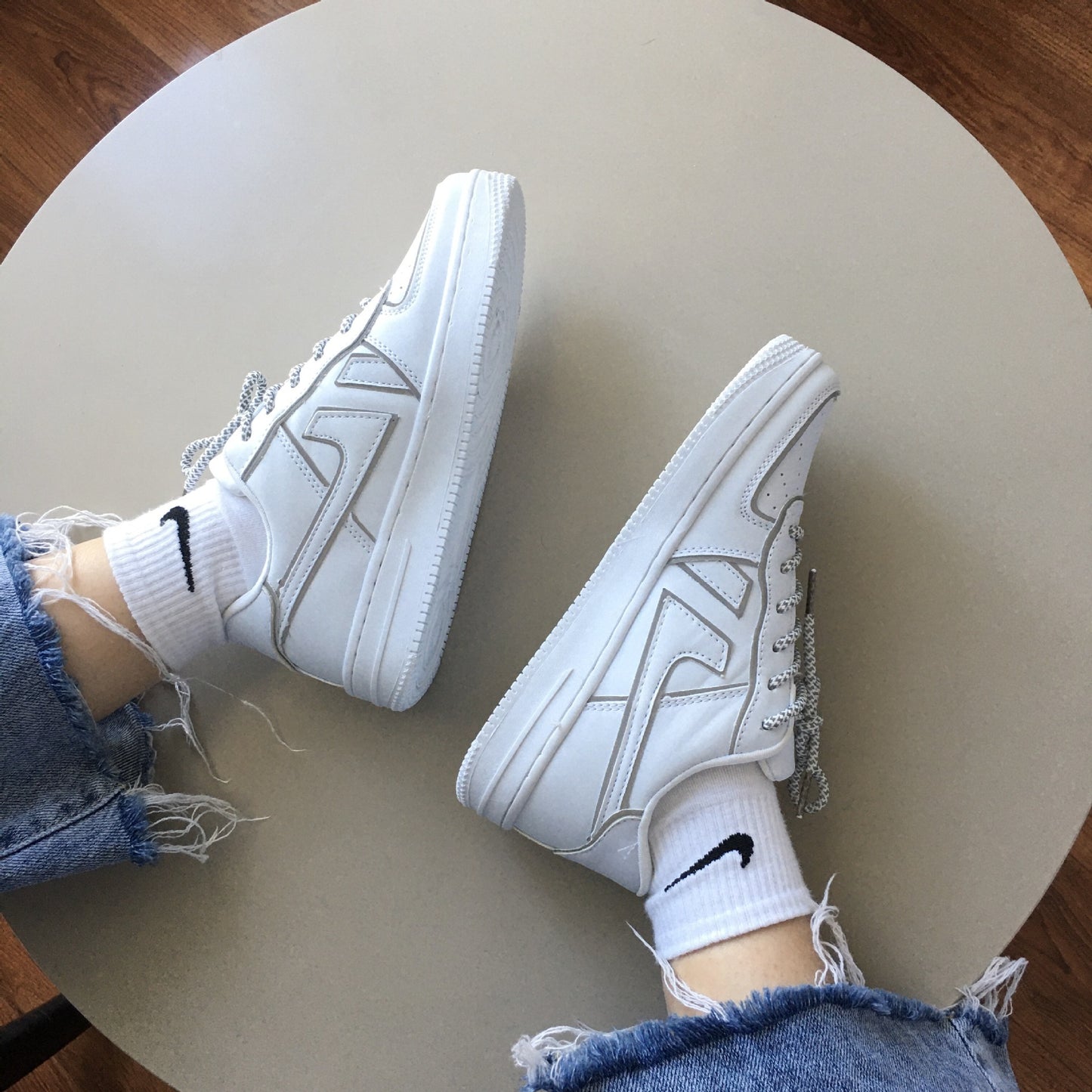 Reflective White Shoes For Men And Women Sneakers