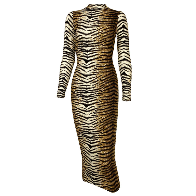 Savage Curve Leopard Bodycon Dress